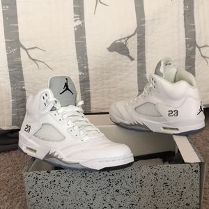 Air Jordan 5 Retro